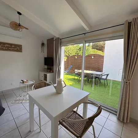 Cap D Les Captivantes L Ecrin De La Pinede Dom wakacyjny Agde