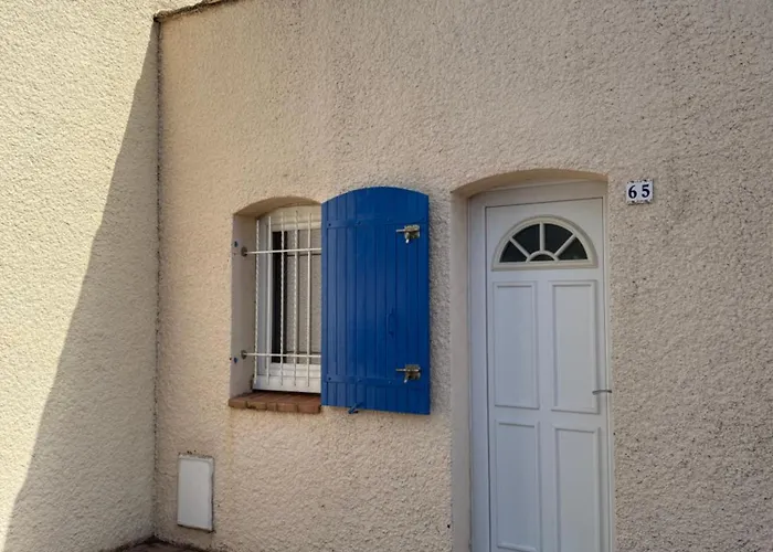 Holiday home Cap D Les Captivantes L Ecrin De La Pinede *