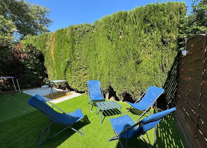 Cap D Les Captivantes L Ecrin De La Pinede *