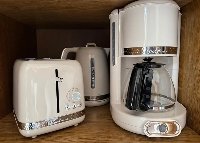 Cap D Les Captivantes L Ecrin De La Pinede * אגדה